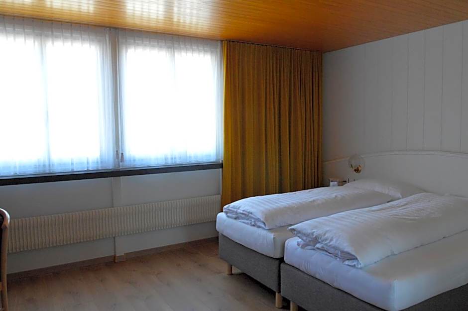 Hotel Garni Rösslipost