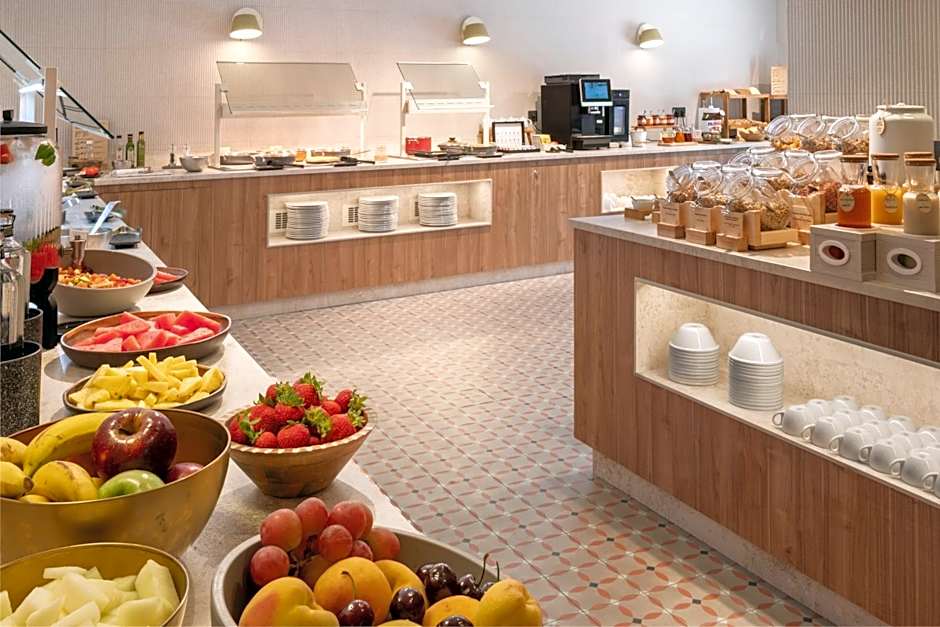 Catalonia Excelsior Hotel