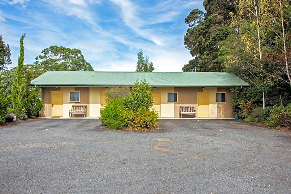 Motel Strahan