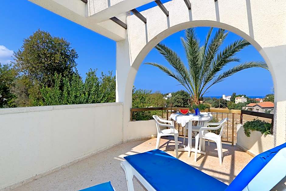 Follow The Sun Hotel Apartments