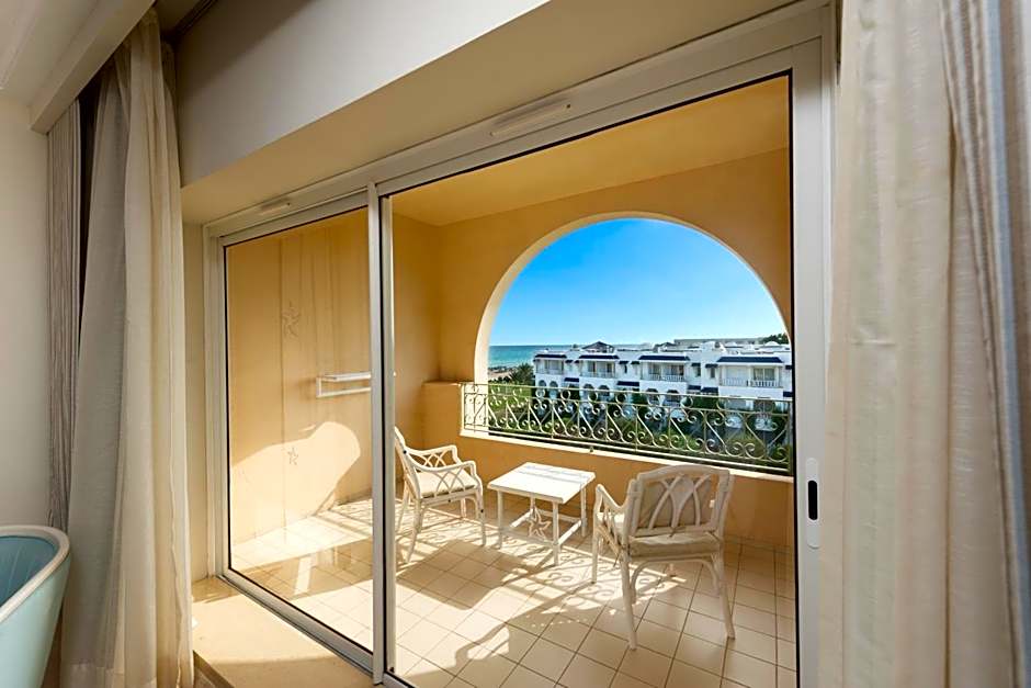 Iberostar Waves Averroes