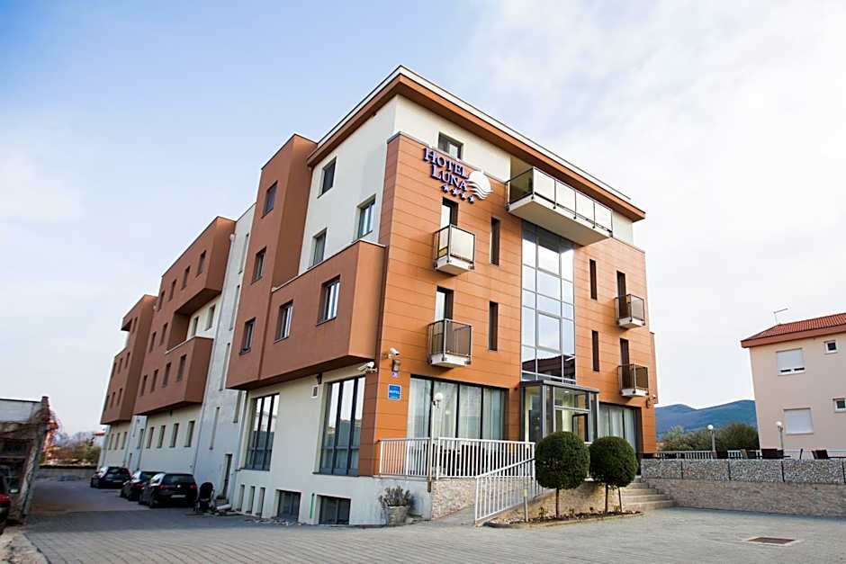 Hotel Luna