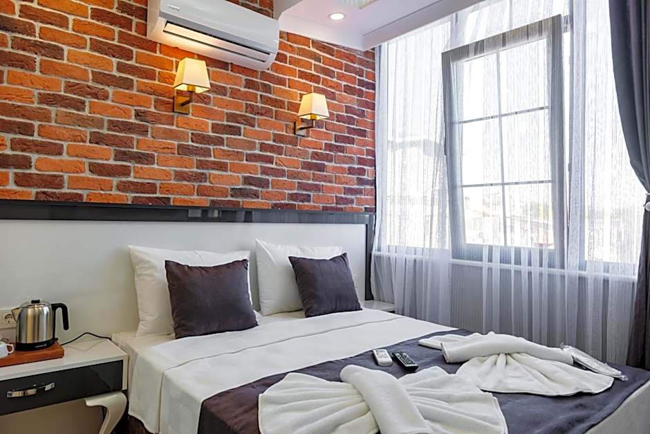 Gloria Suites Old City