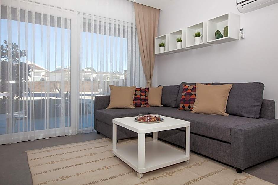 Truemar Hotels & Suites