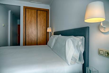 CLASSIC DOUBLE SINGLE USE