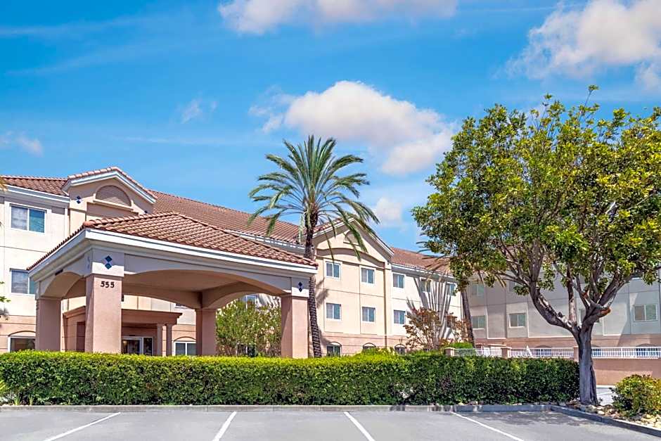 Fairfield Inn & Suites by Marriott San Francisco San Carlos