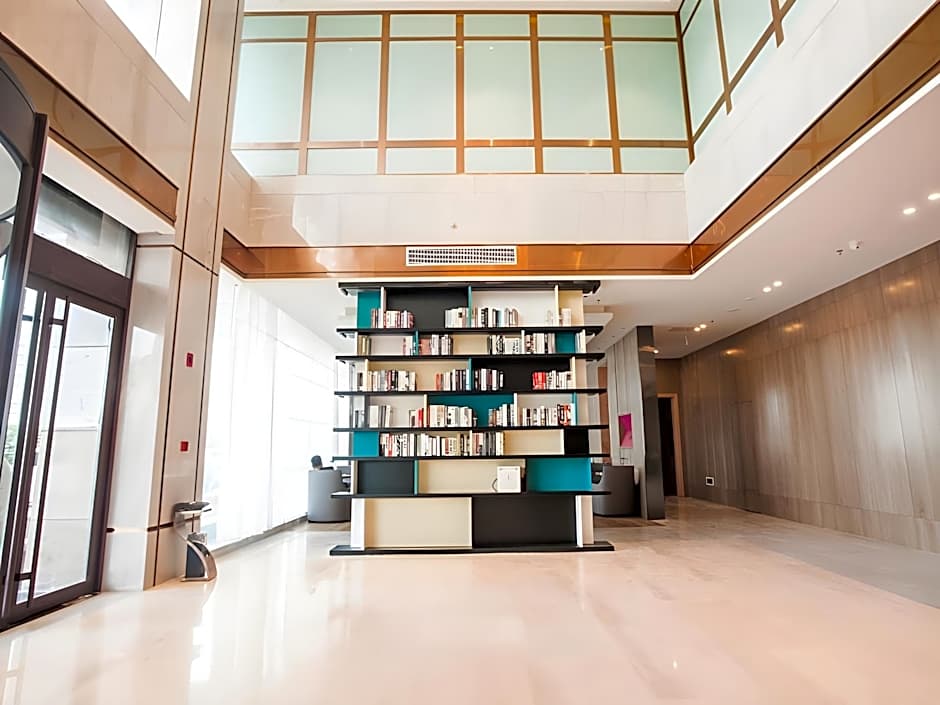 GreenTree Eastern Lianyungang Jiaruibao Plaza Hotel