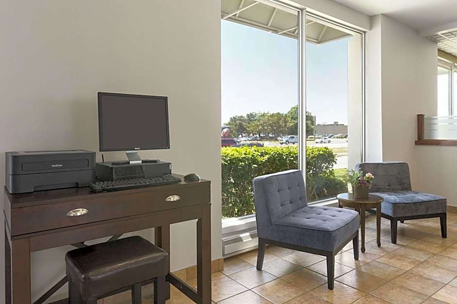 Days Inn by Wyndham London