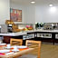 Hotel Apartamentos Pyr Fuengirola