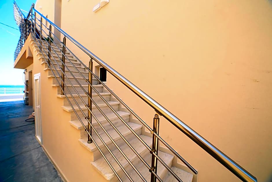 GREEN n' BLUE apartments