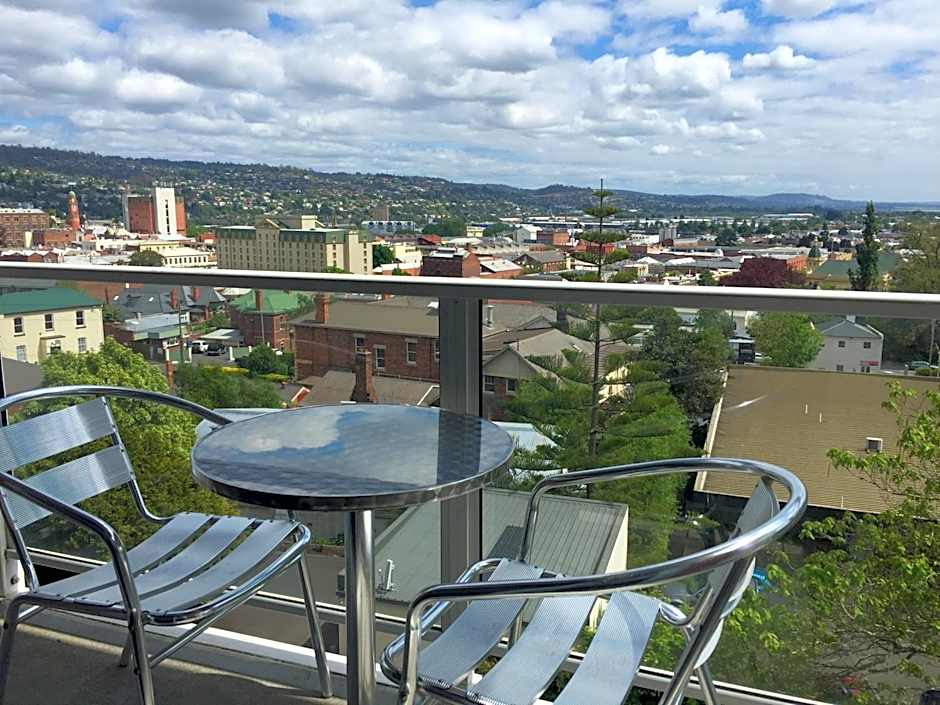 Adina Place Motel Apartments