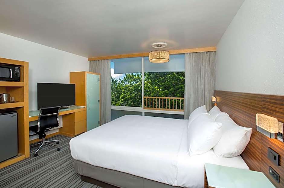 Grand Naniloa Hotel Hilo - a DoubleTree by Hilton