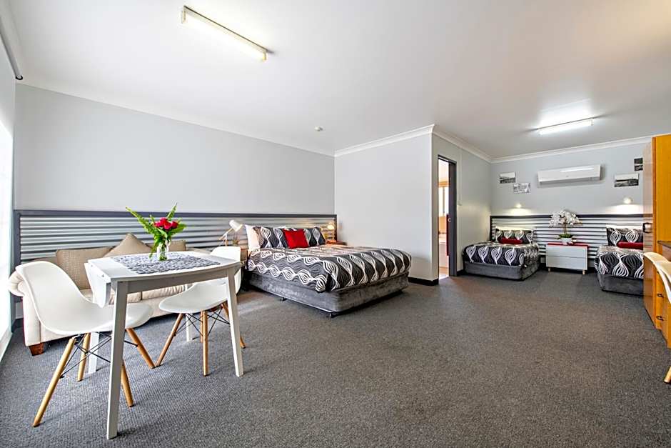 Shearing Shed Motor Inn