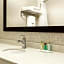 Travelodge by Wyndham Windsor