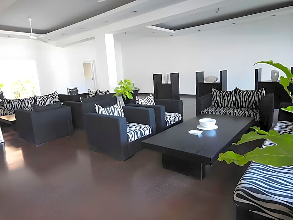 Golden Star Beach Hotel