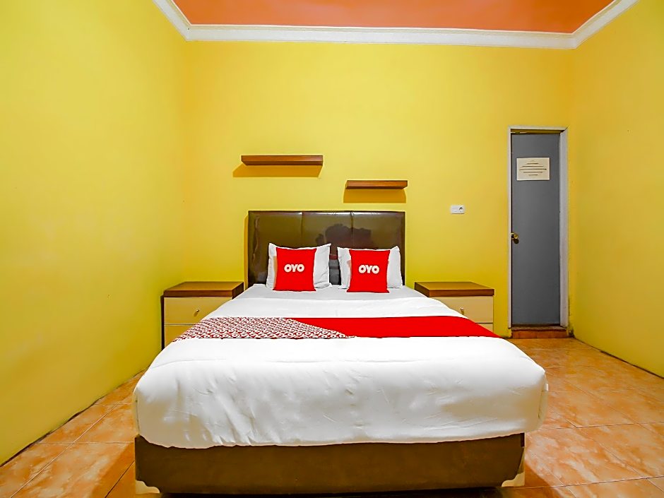 OYO 90216 Kost Sanny
