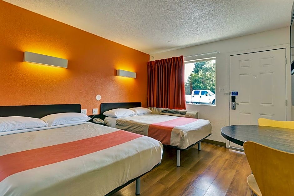 Motel 6-Santa Rosa, CA - South