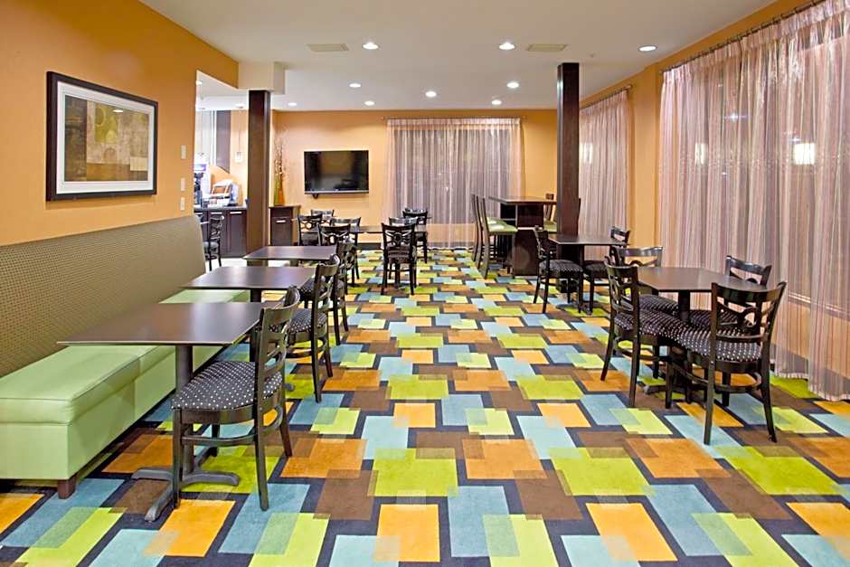 Holiday Inn Express Arlington Interstate 20 Parks Mall By IHG