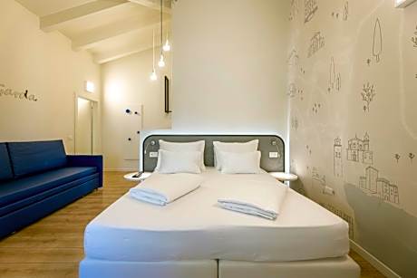 Triple Room with Garden View