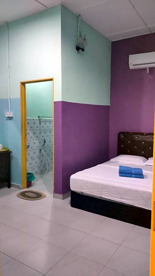 Taman negara rainbow guest house