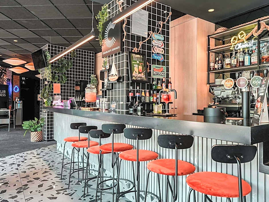 ibis Martigues