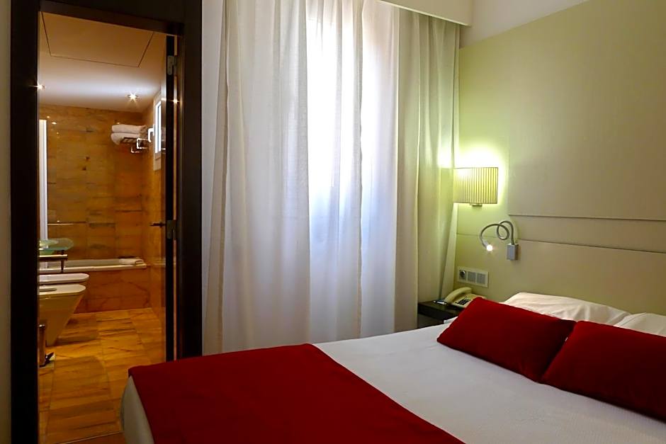 Grupotel Gravina