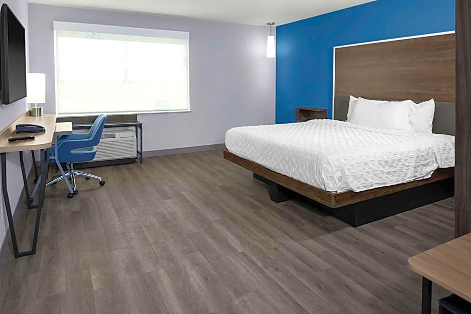 Tru By Hilton Gilbert