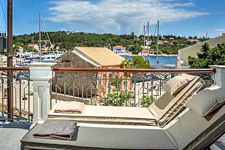 Balhambra Suites - Adults Only