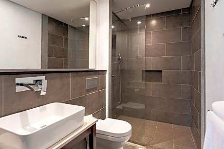 Single Standard Room