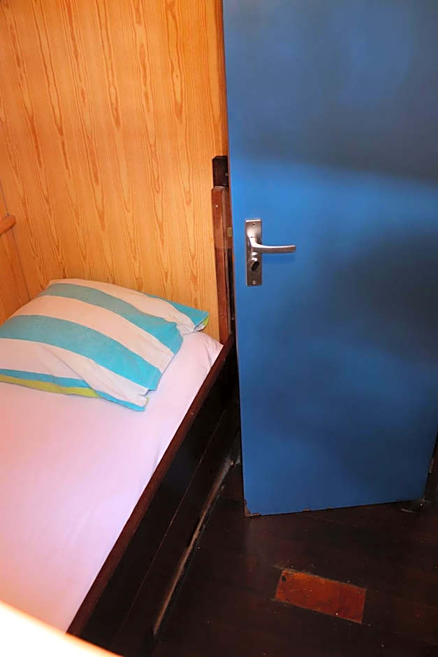 Intersail Hostel - Avontuur