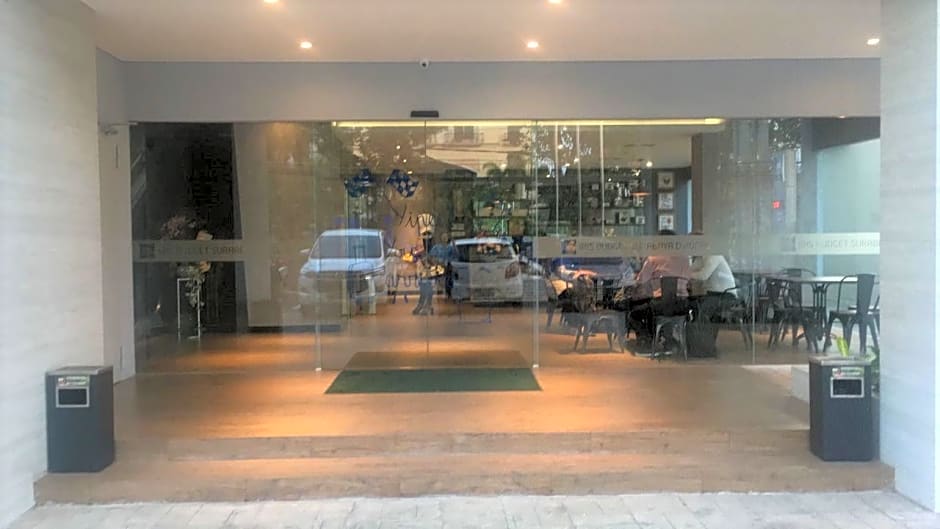 ibis budget Surabaya Diponegoro