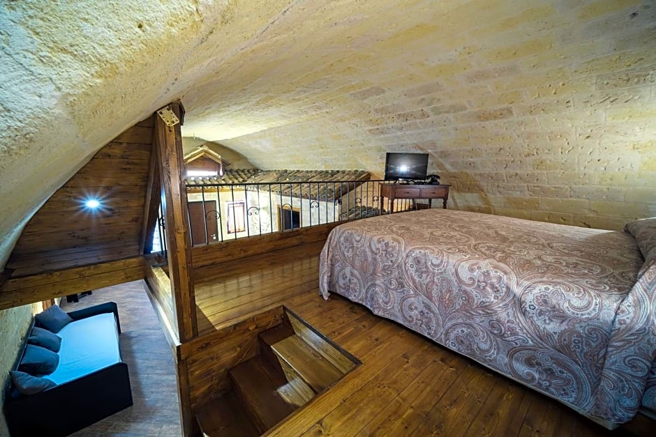 ROBERTO's Guest House