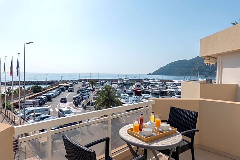 Riviera Beach Hotel