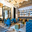 Capital Hotel Garni