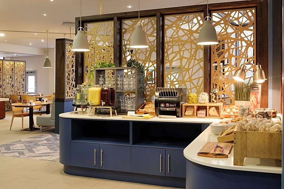 DoubleTree by Hilton Manchester Airport