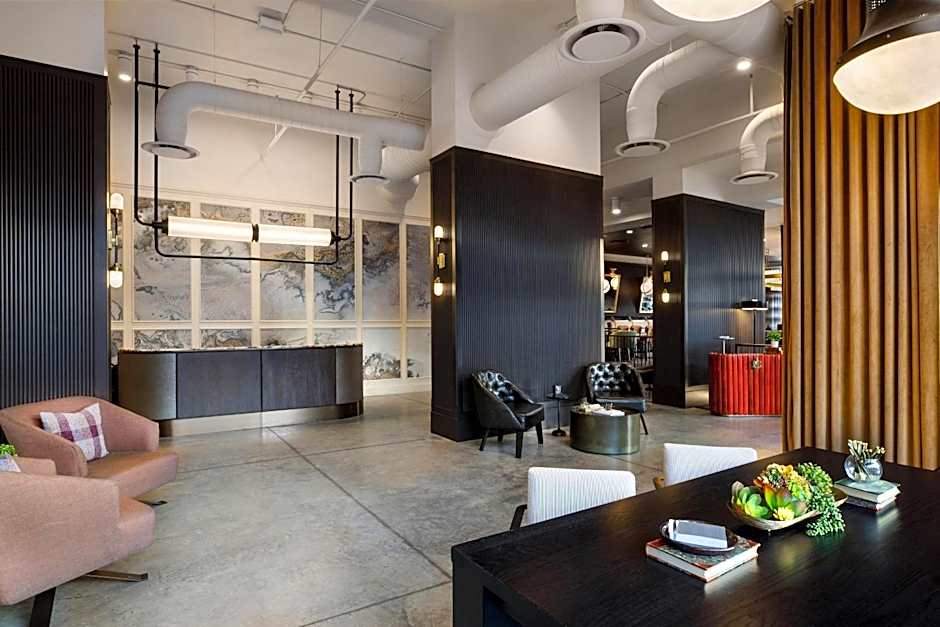 Cyrus Hotel, Topeka, A Tribute Portfolio Hotel