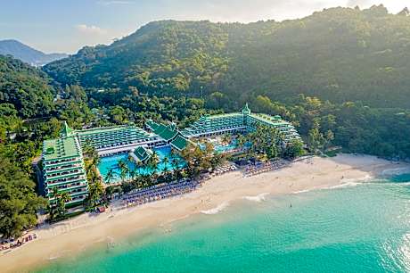 Le Meridien Phuket Beach Resort
