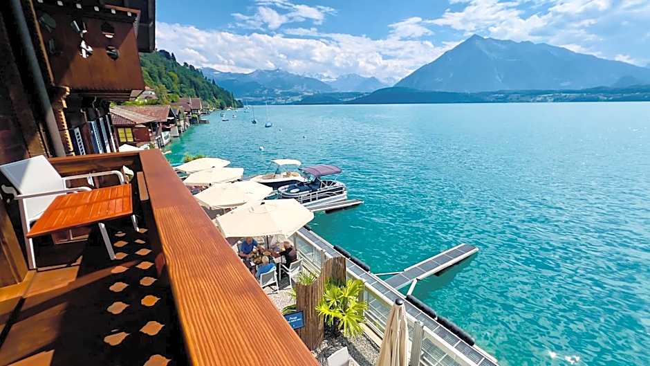 Boutique Hotel Niesenblick - direkt am Thunersee gelegen mit SELF CHECK IN & digitaler Rezeption