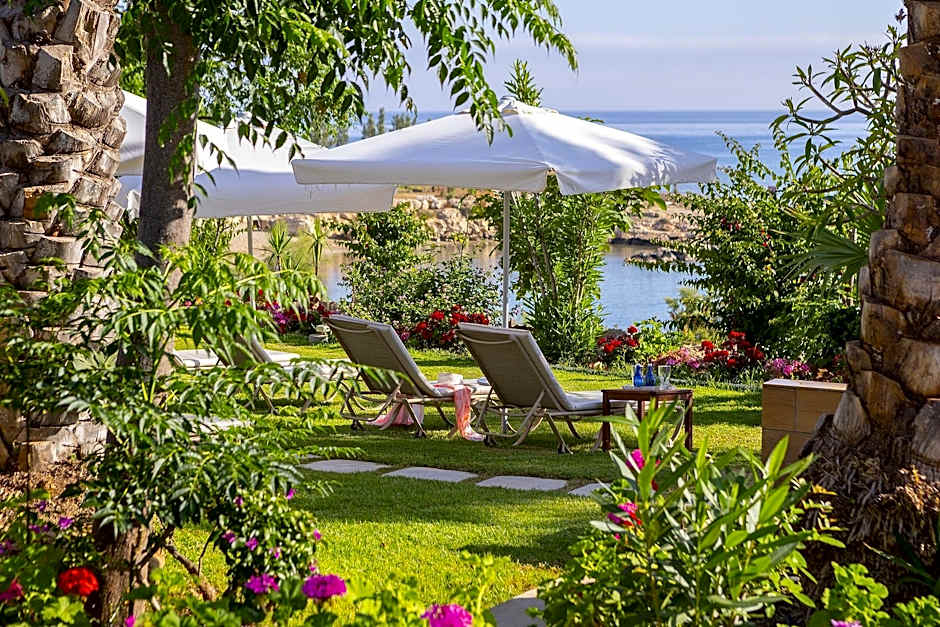 Crystal Springs - Beach Hotel