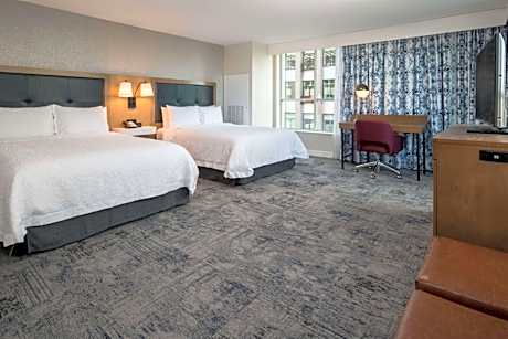 Queen Room with Two Queen Beds - Mobility and Hearing Access/Non-Smoking