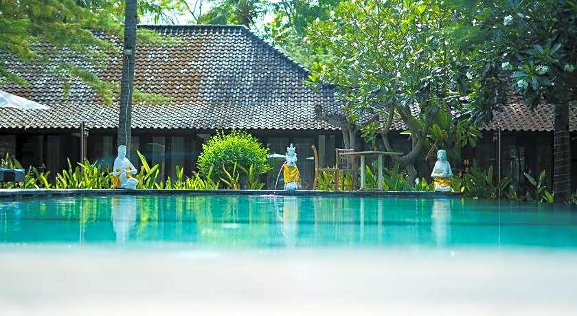 Royal Regantris Villa Karang