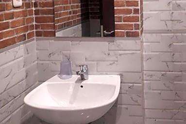 RedDoorz Plus @ Doorman Guest House