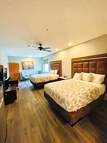 Queen Room with Two Queen Beds