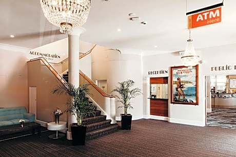 Port Macquarie Hotel