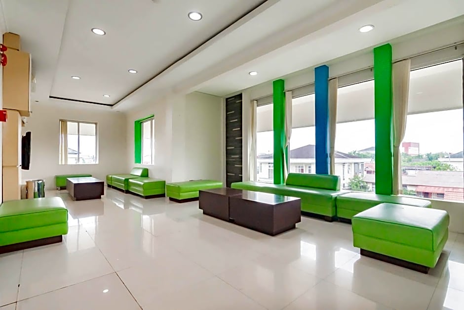 Urbanview Hotel Syariah Dapen Pontianak by RedDoorz