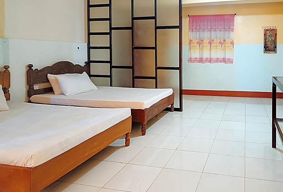 RedDoorz @ Grand Valley Hotel Junction Luna Cagayan