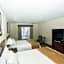 Lakeview Inns & Suites - Chetwynd