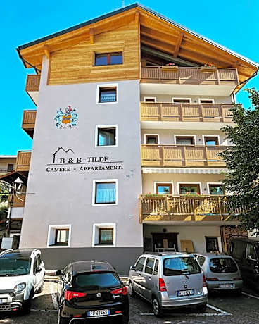 Tilde