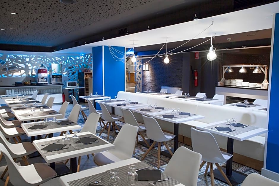 Hotel Brisamar Suites