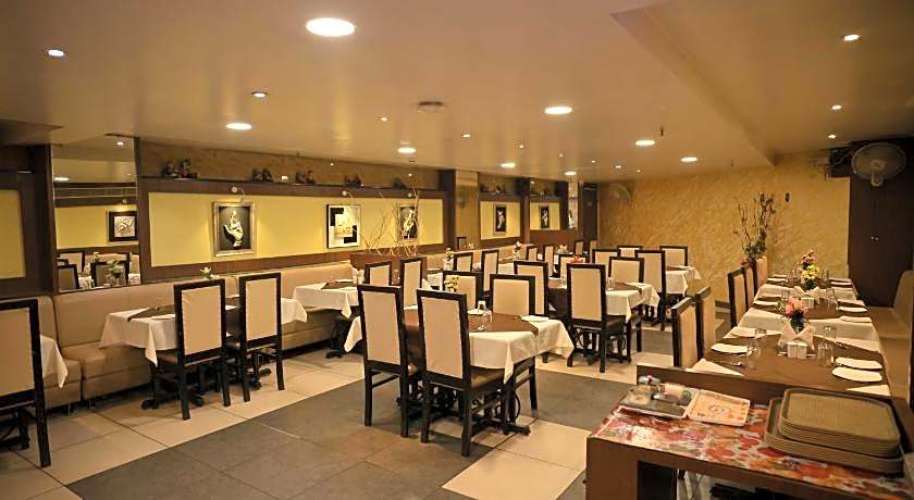 Hotel Neelkamal